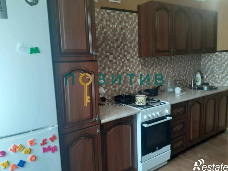 3-комн квартира Пестова ул, 22