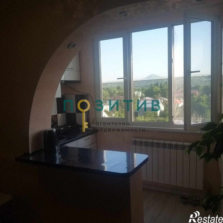 1-комн квартира Ермолова ул, 225/1