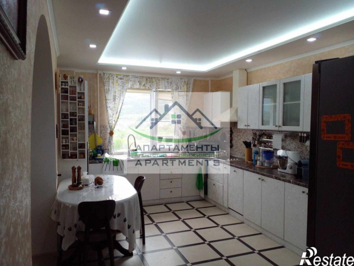 2-комн квартира Крепостная ул, 32