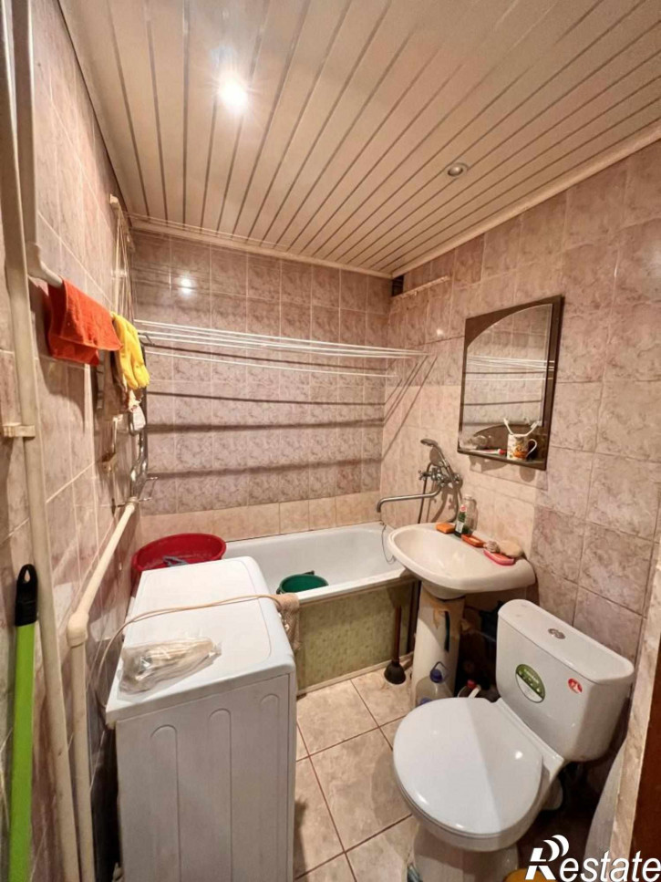 2-комн квартира Бережного ул, 5