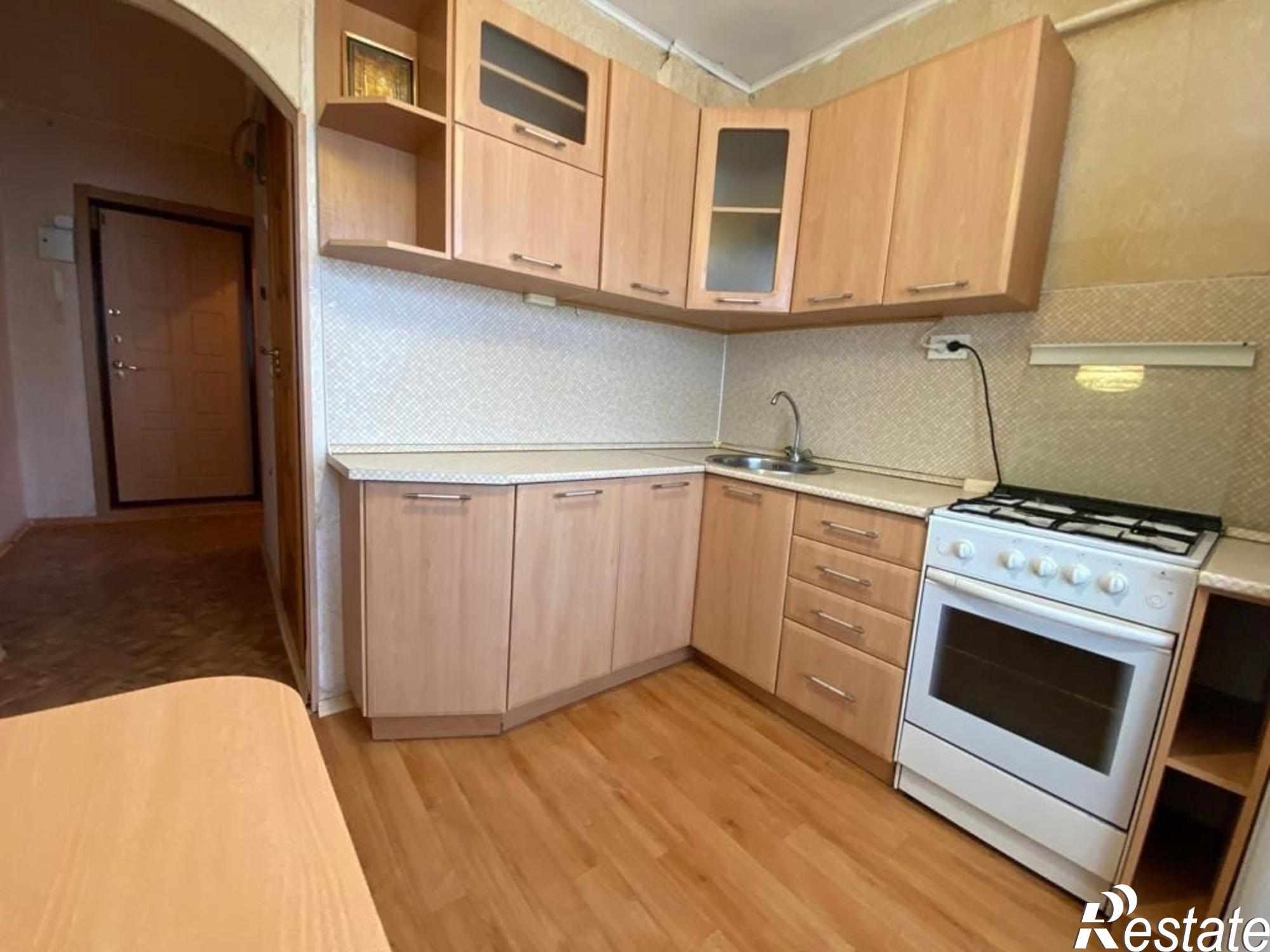 Сдать квартиру за 12 500 рублей на Юных Пионеров проспект, 146