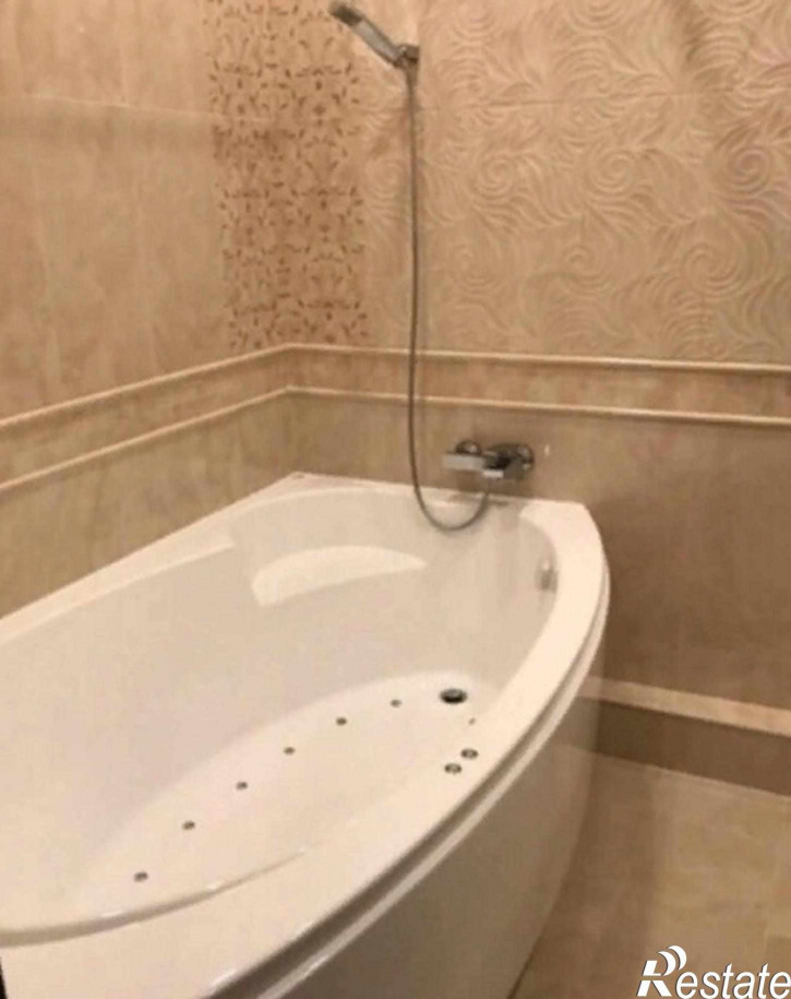 1-комн квартира Победы улица, 75