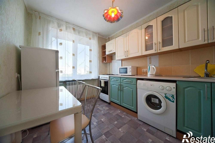 1-комн квартира Алма-Атинская улица, 32