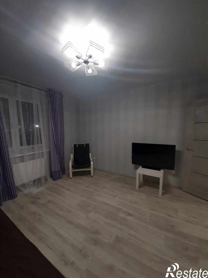 1-комн квартира Металлургов проспект, 32