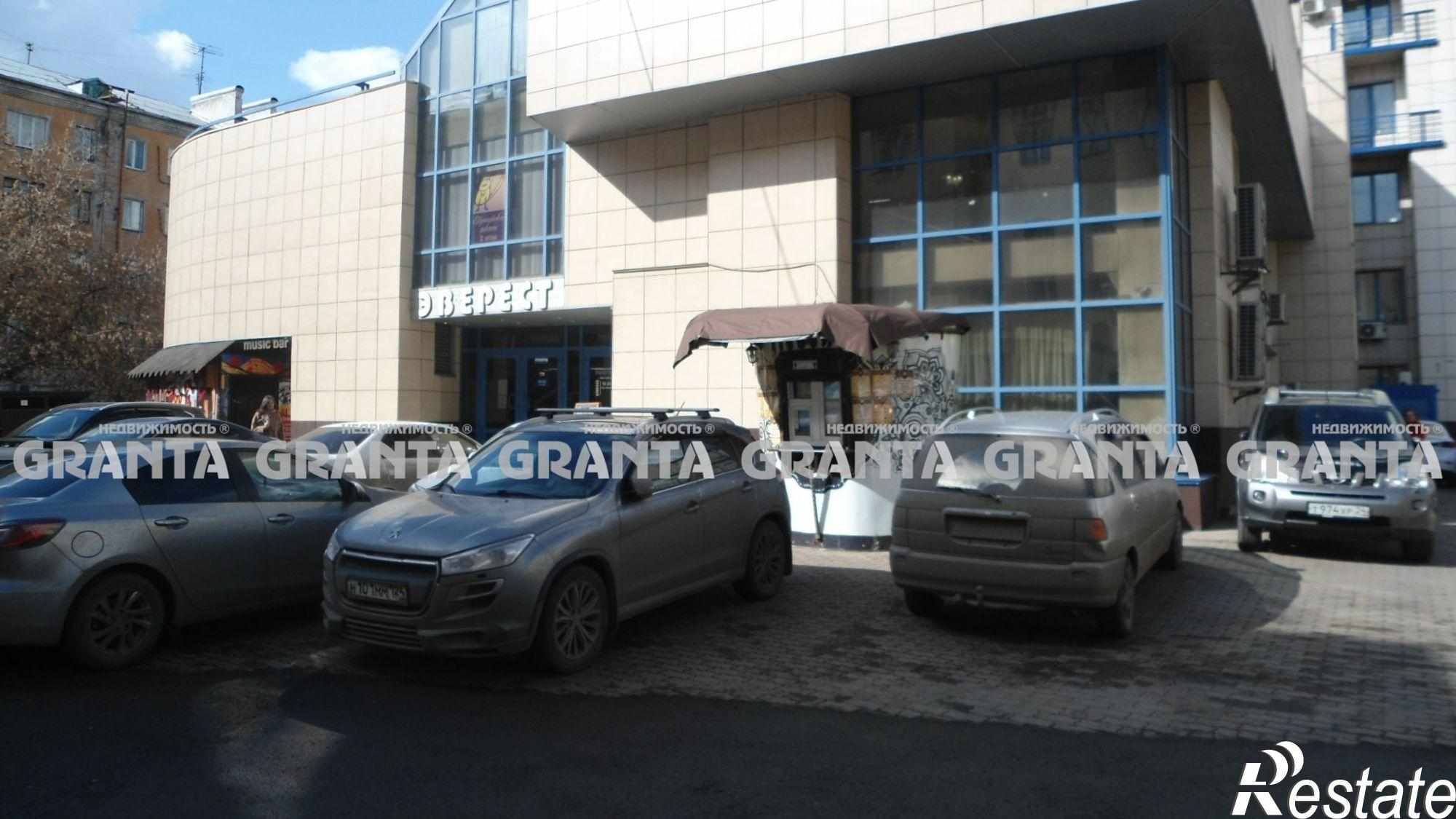 Купить офис, помещение под офис за 14 000 000 рублей на ул Диктатуры пролетариата, 32