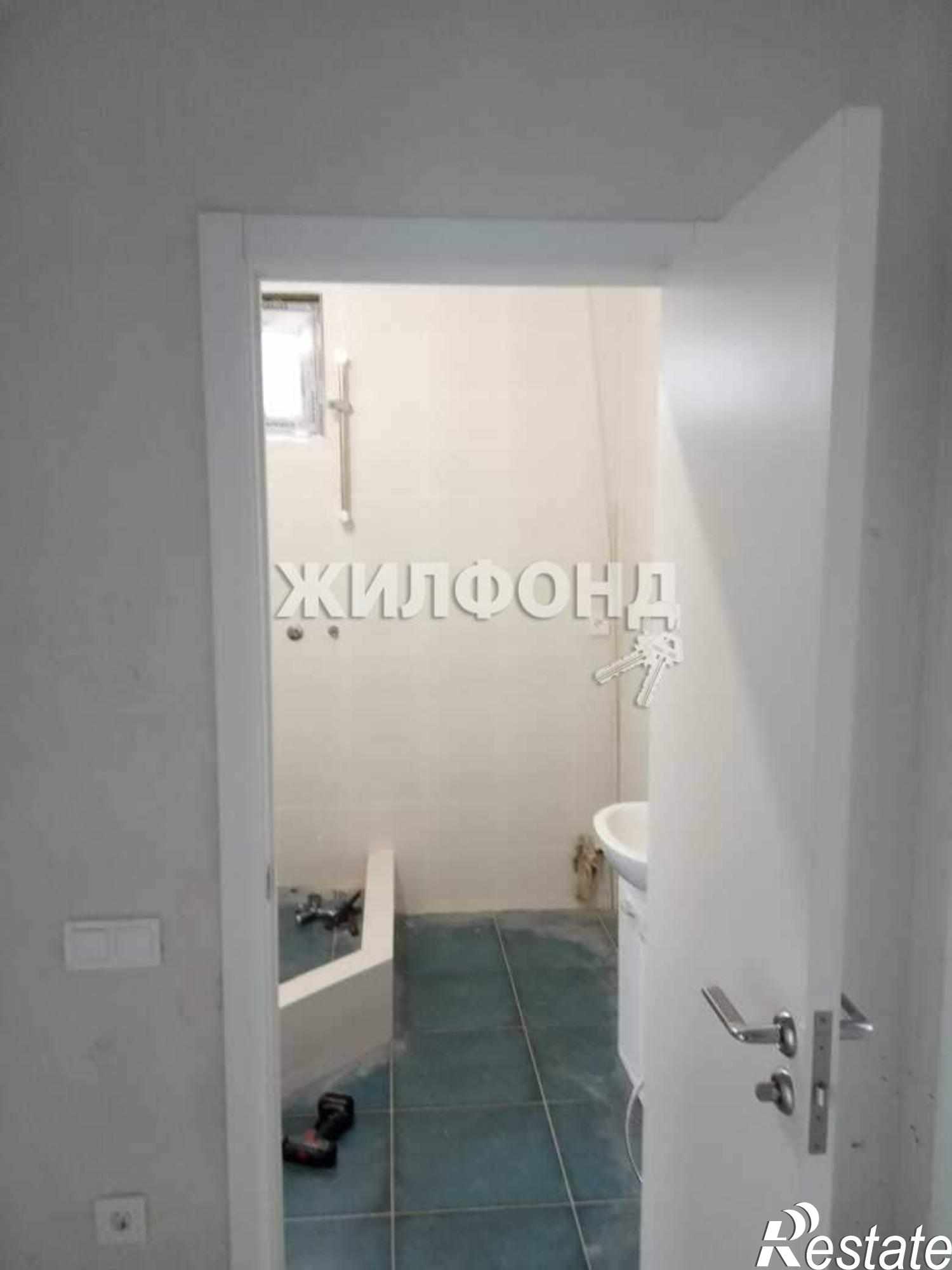 Купить квартиру за 5 000 000 рублей на Карла Маркса улица, д.1