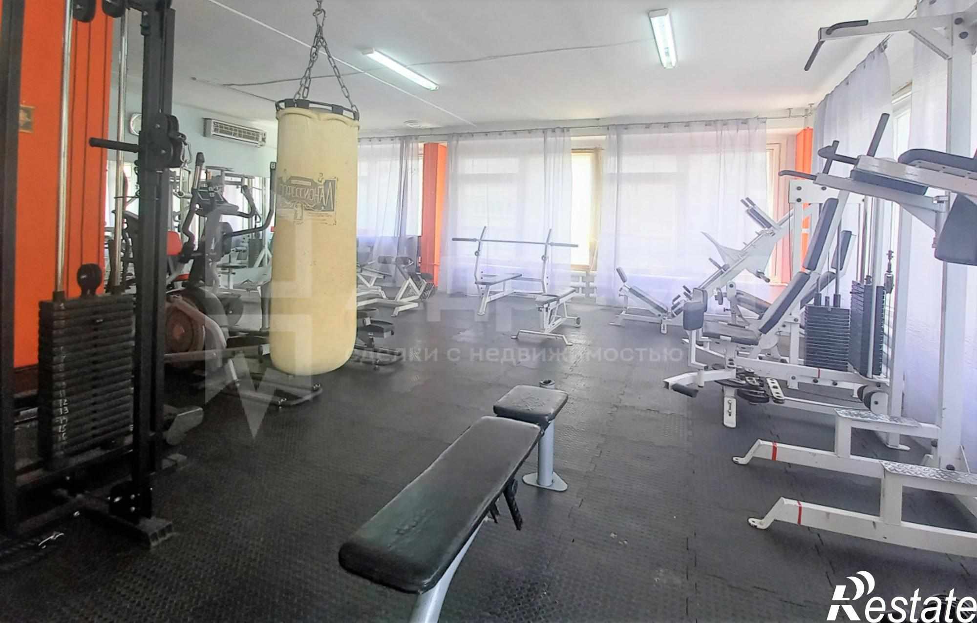 Купить помещение свободного назначения за 15 400 000 рублей на ул. им. Академика Богомольца,  д.9