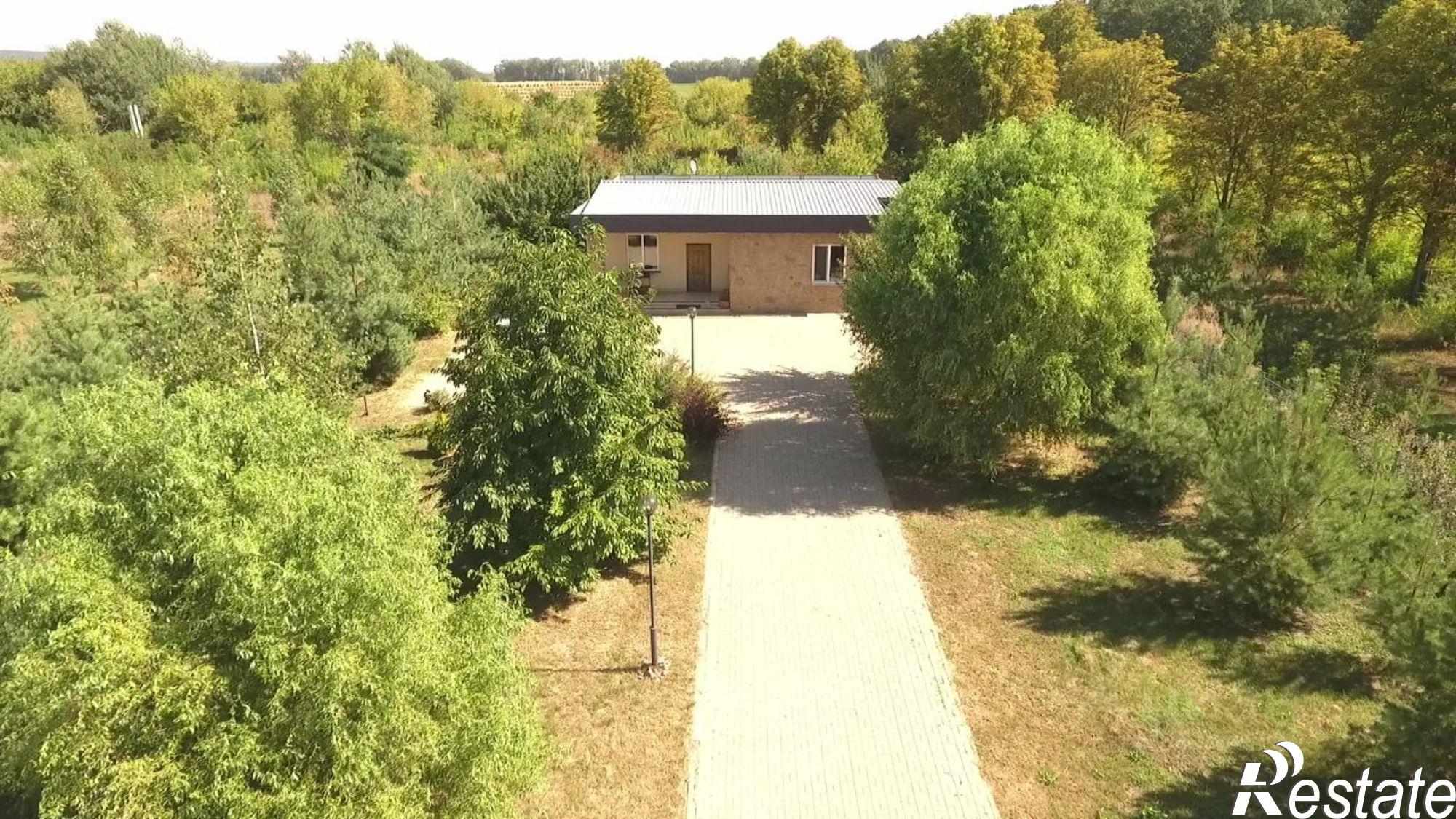 Купить производственную площадь за 110 002 000 рублей на улица Попова