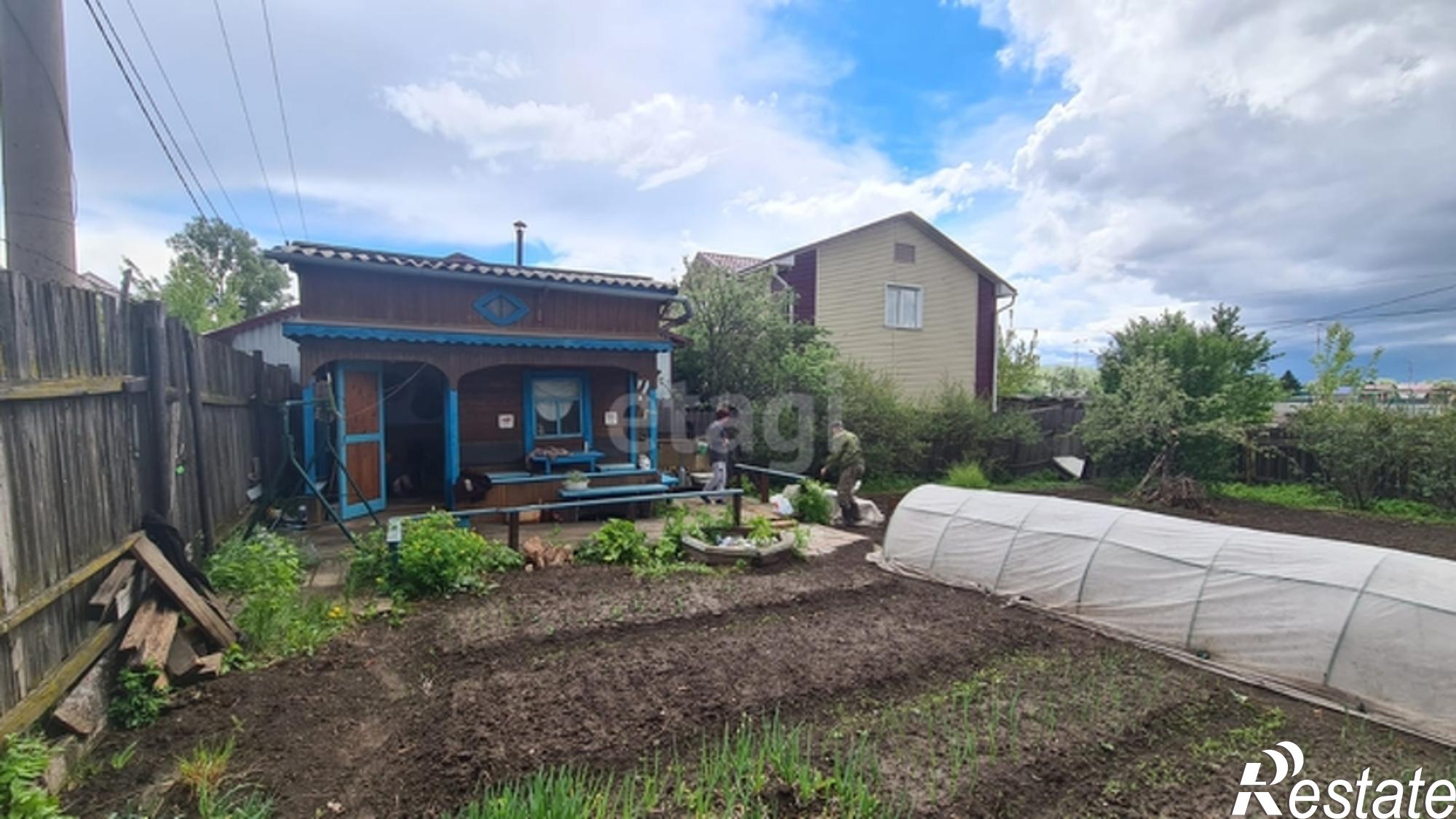 Купить дачу, дом, коттедж за 750 000 рублей на Array