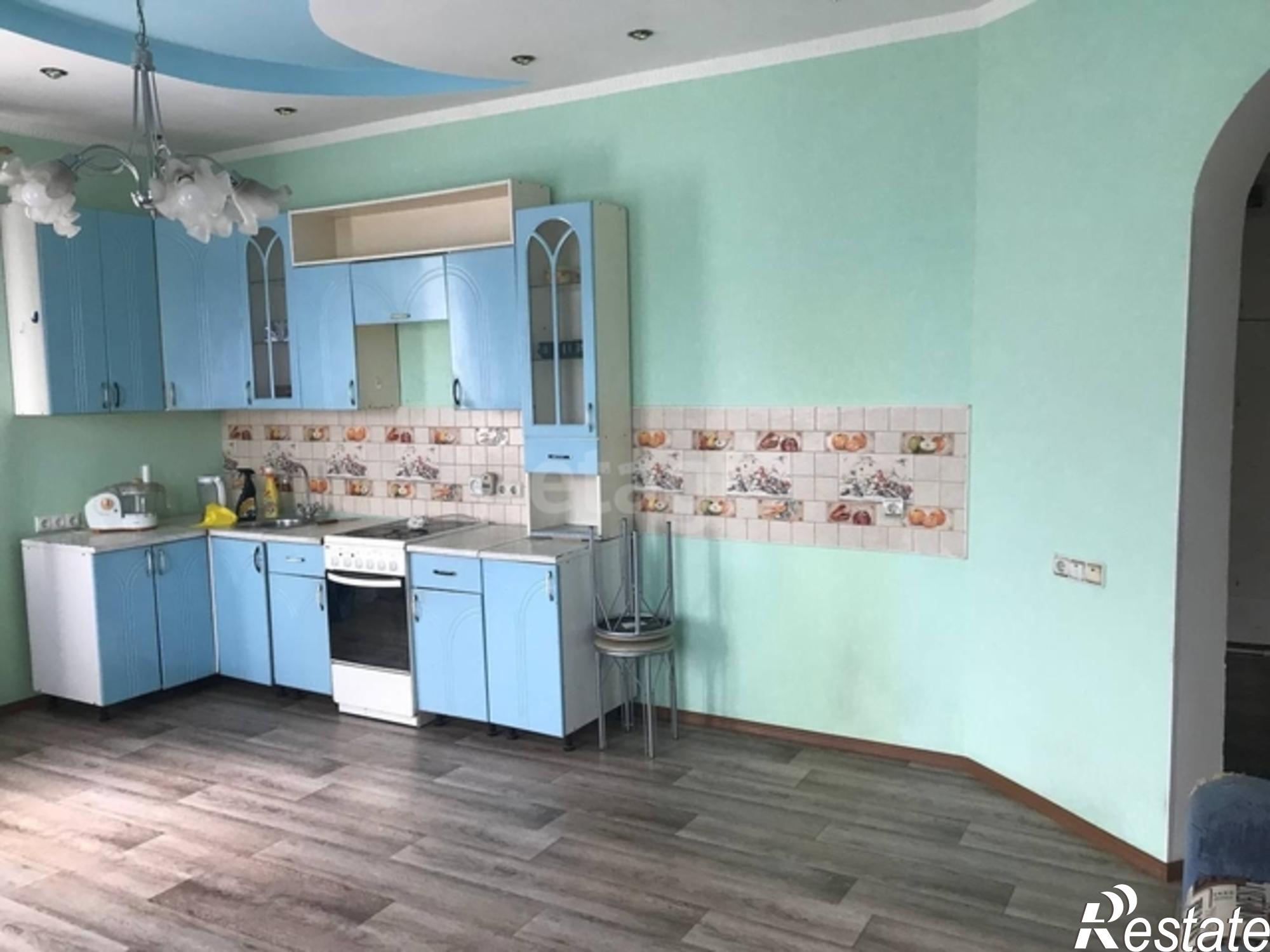 Купить дачу, дом, коттедж за 4 400 000 рублей на улица Сосновского