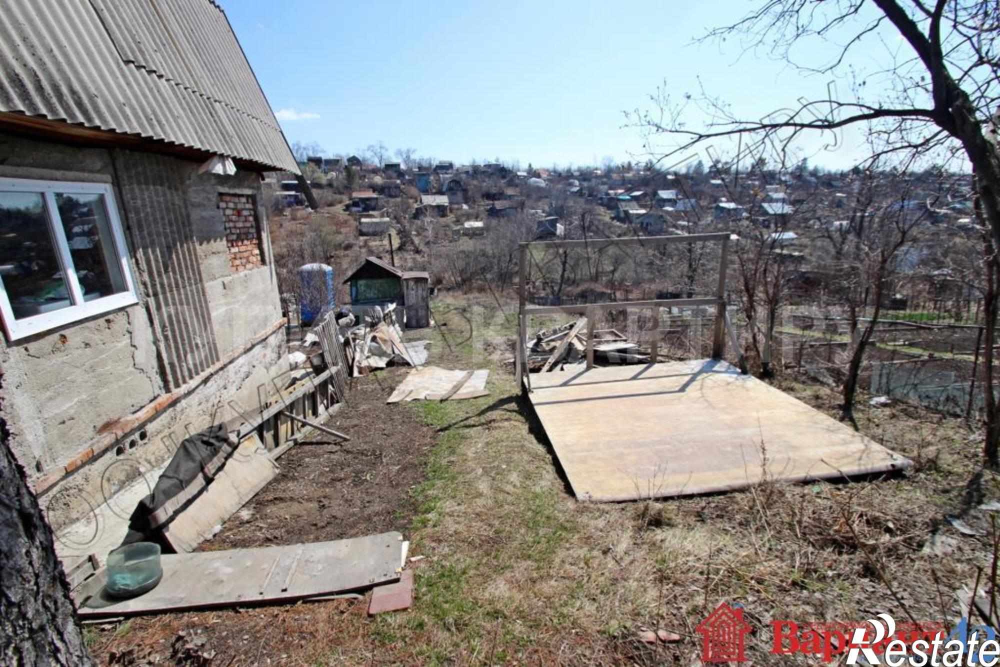 Купить дачу, дом, коттедж за 350 000 рублей на СНТ Металлист