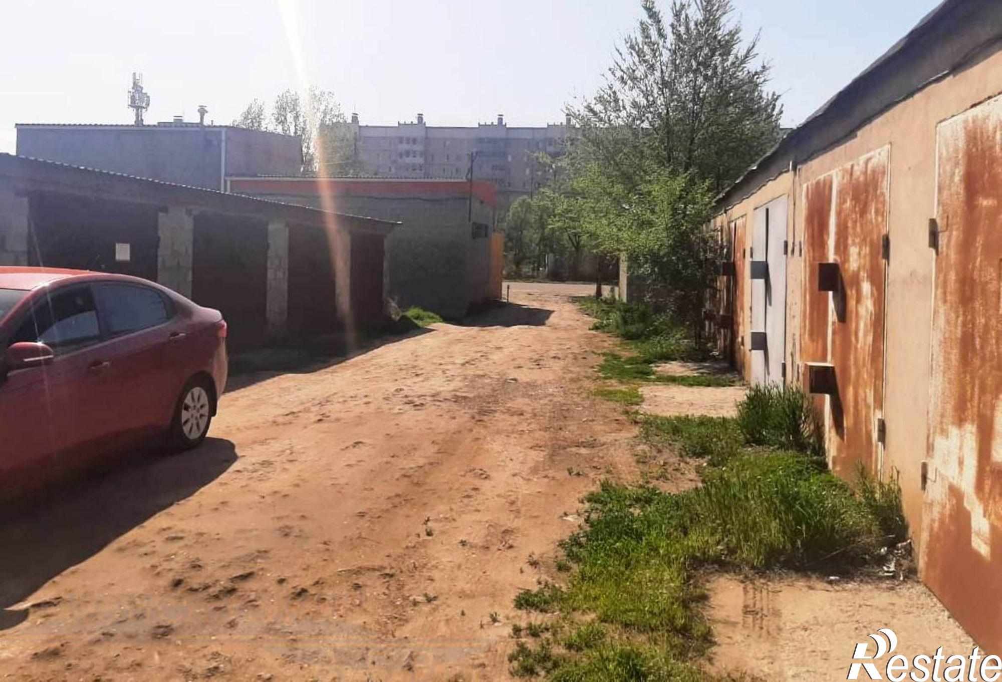 Купить гараж, место в паркинге за 140 000 рублей на г. Астрахань, Ленинский район, ул. Аксакова, д. 11