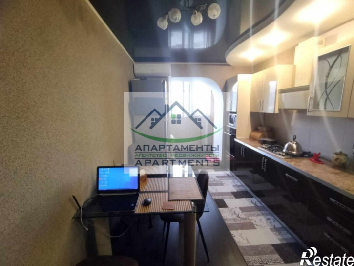 3-комн квартира Калинина ул, 6А