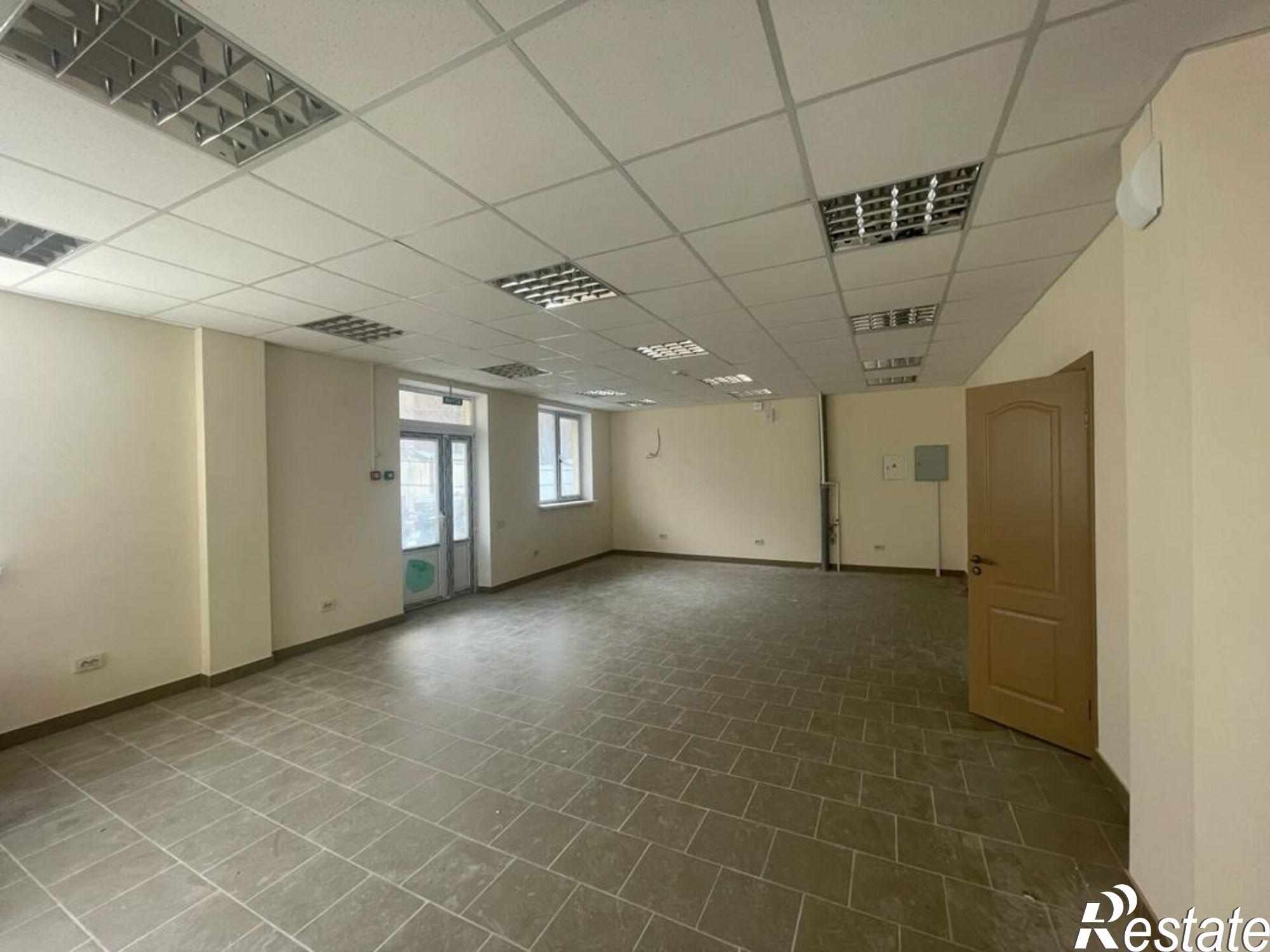 Купить ОСЗ, отдельно стоящее здание за 9 000 000 рублей на Балаклавская ул