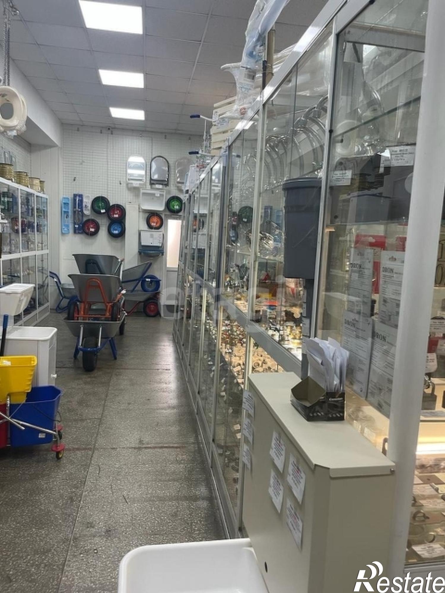 Купить торговое помещение за 14 840 000 рублей на 5-я Линейная улица