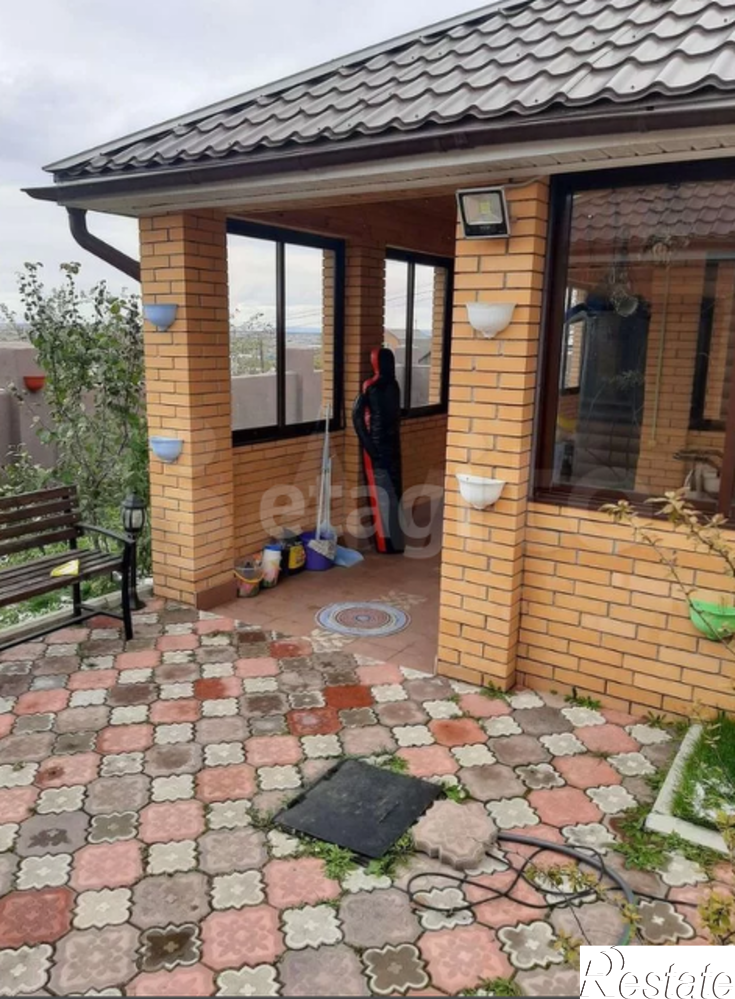 Купить дачу, дом, коттедж за 9 950 000 рублей на Array
