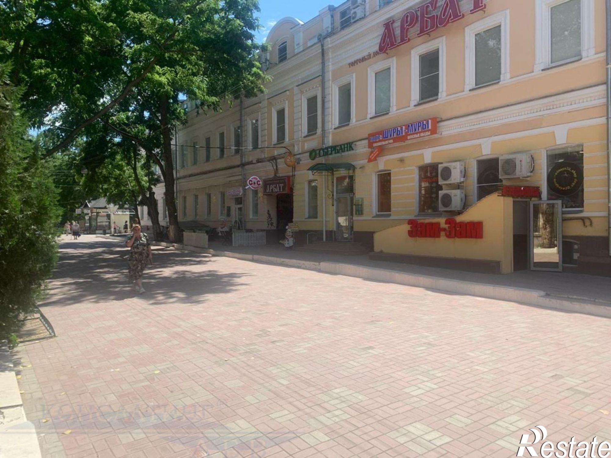 Купить помещение свободного назначения за 39 500 000 рублей на г. Астрахань, Кировский р-н, ул. Ахматовская/Кирова д.7/14