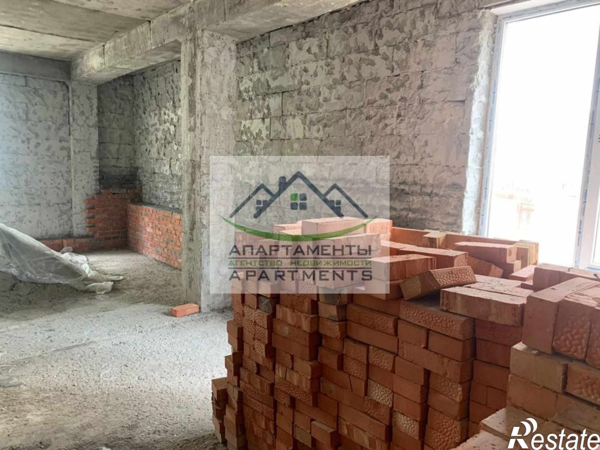 Купить квартиру за 10 200 000 рублей на Декабристов ул