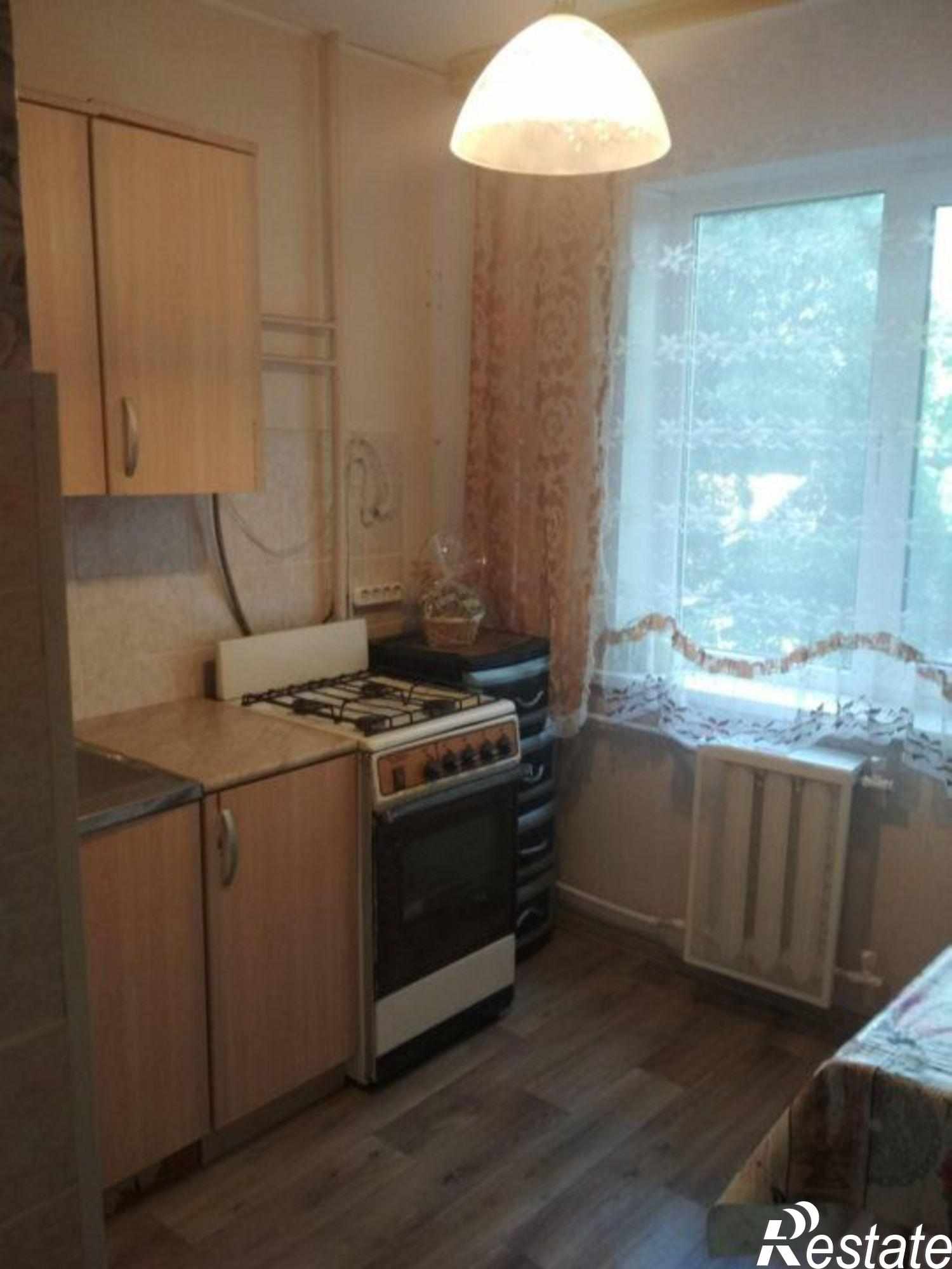 Сдать квартиру за 15 000 рублей на Комиссарова ул, 43