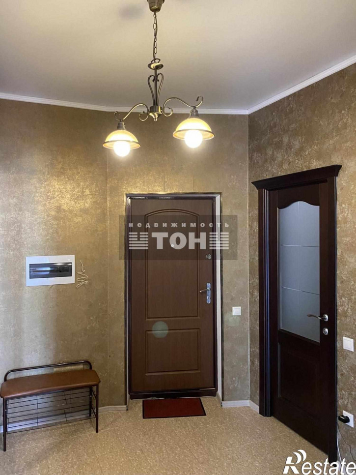 1-комн квартира ул. Лазурная, 10