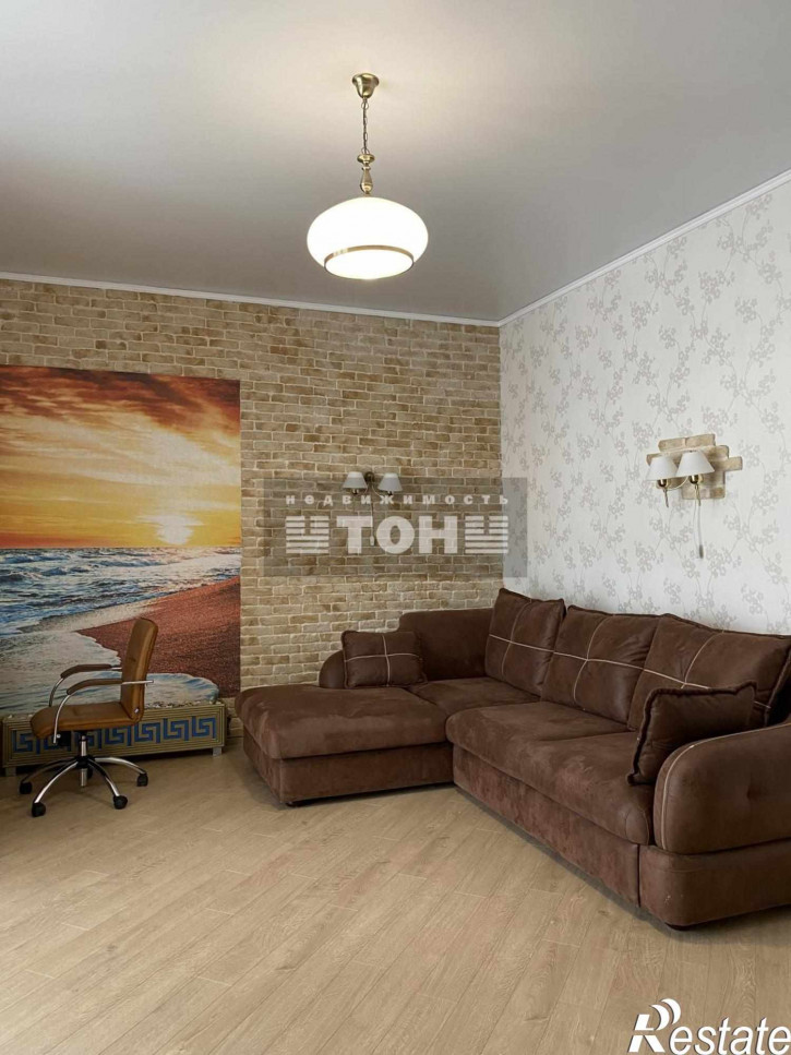 1-комн квартира ул. Лазурная, 10