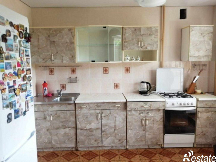 3-комн квартира Школьный проезд, 1А