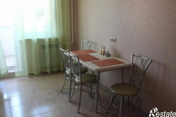 2-комн квартира Чапаева ул, 8
