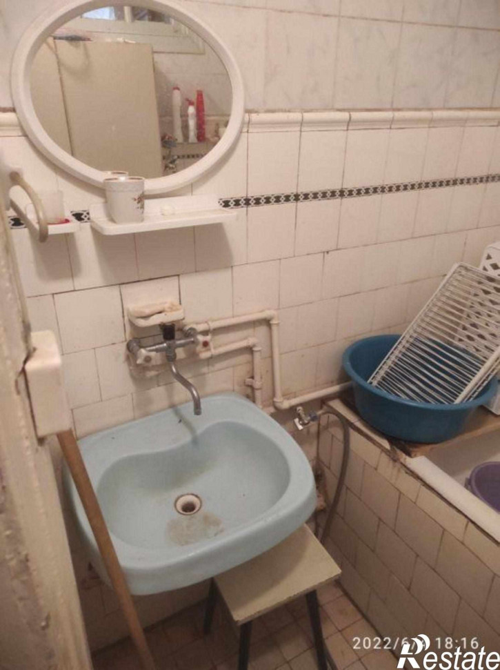 2-комн квартира Модорова ул, 8