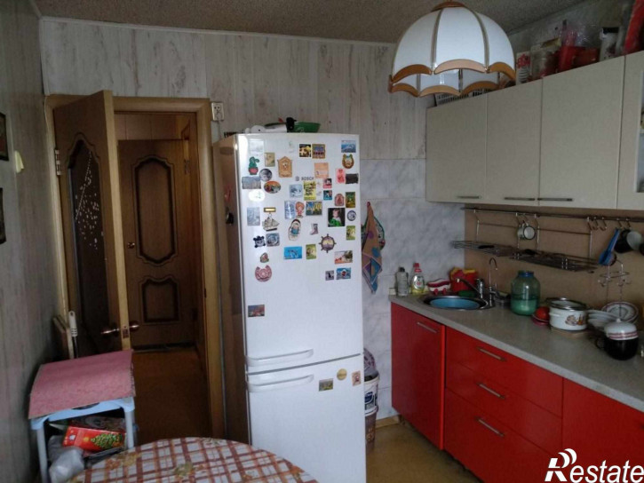 2-комн квартира Маршала Воронова ул, 9