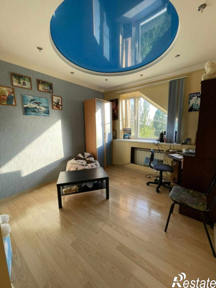3-комн квартира Кирова ул, 59
