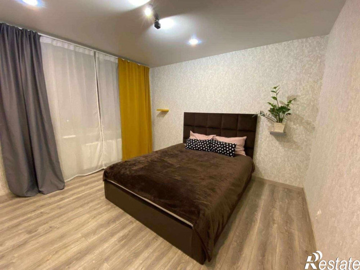 1-комн квартира Дыбенко улица, 23