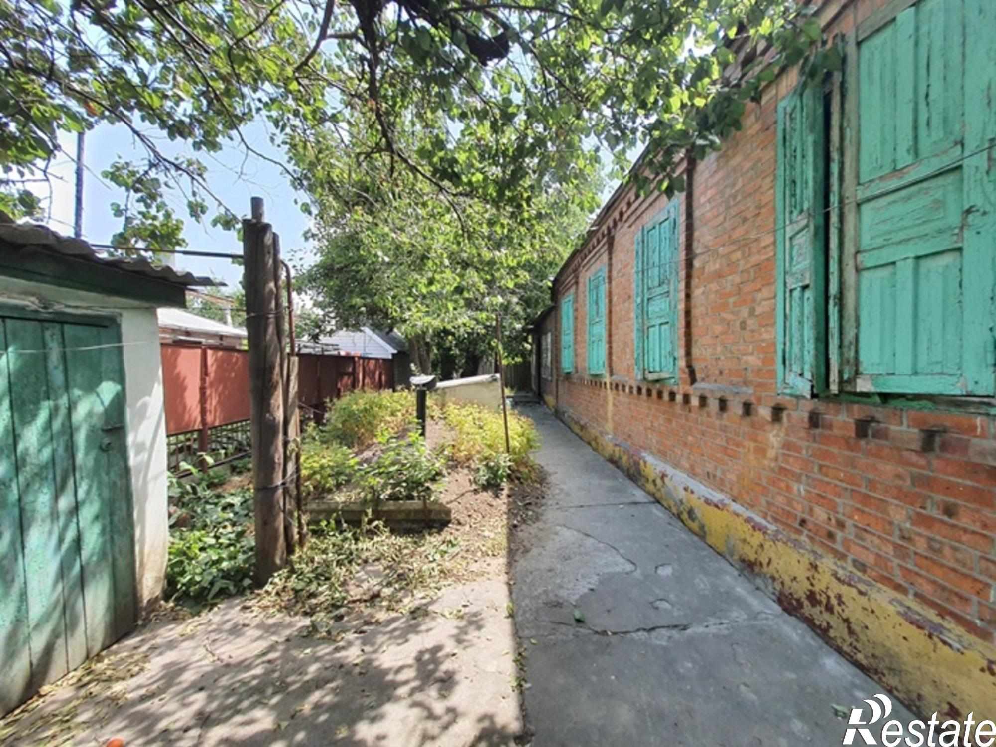 Купить дачу, дом, коттедж за 2 600 000 рублей на Лениградская улица, 1000