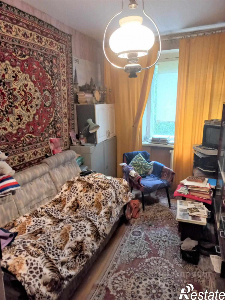 3-комн квартира пр-кт. Столетова,  д.37