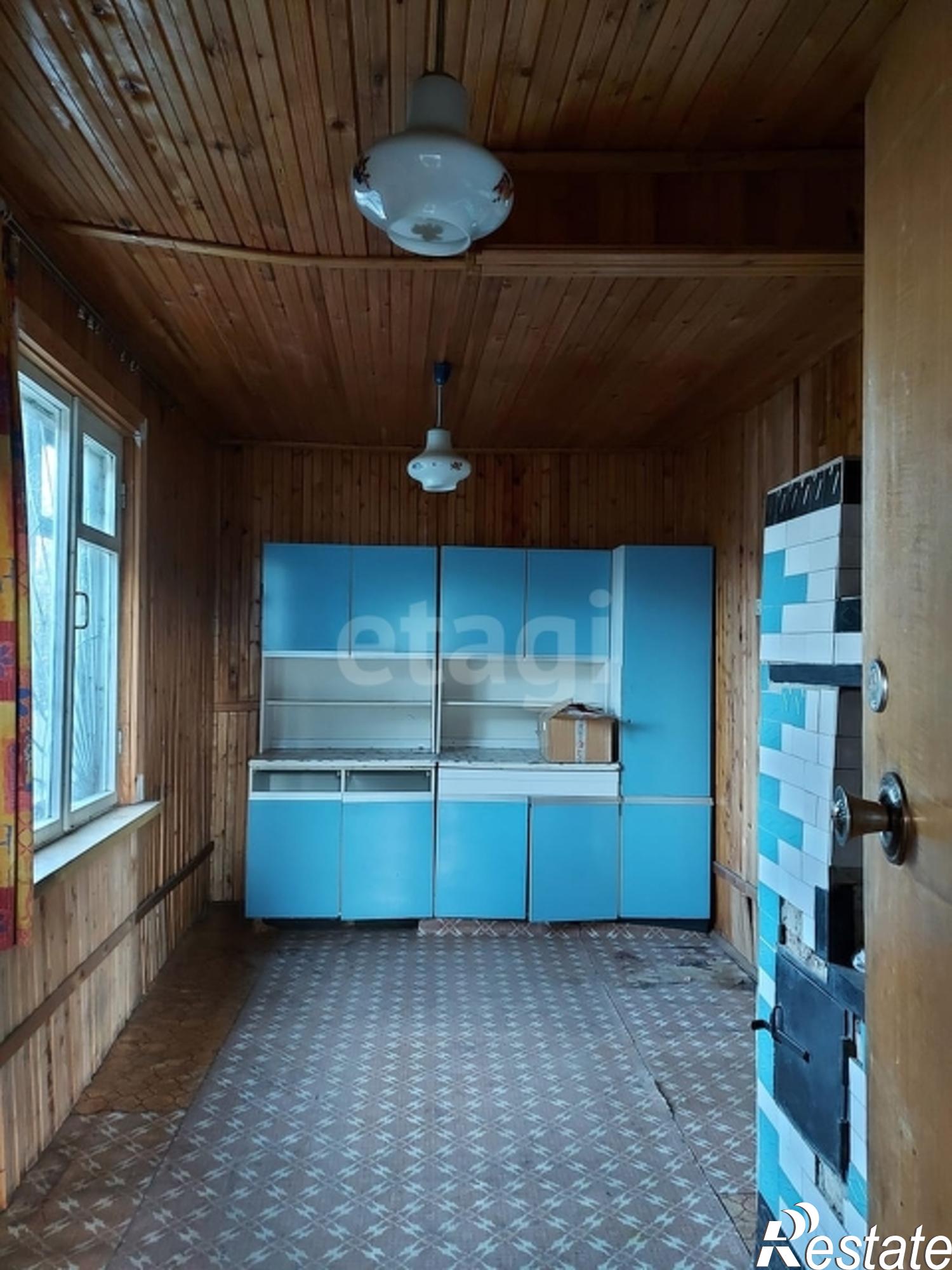Купить дачу, дом, коттедж за 1 900 000 рублей на Array
