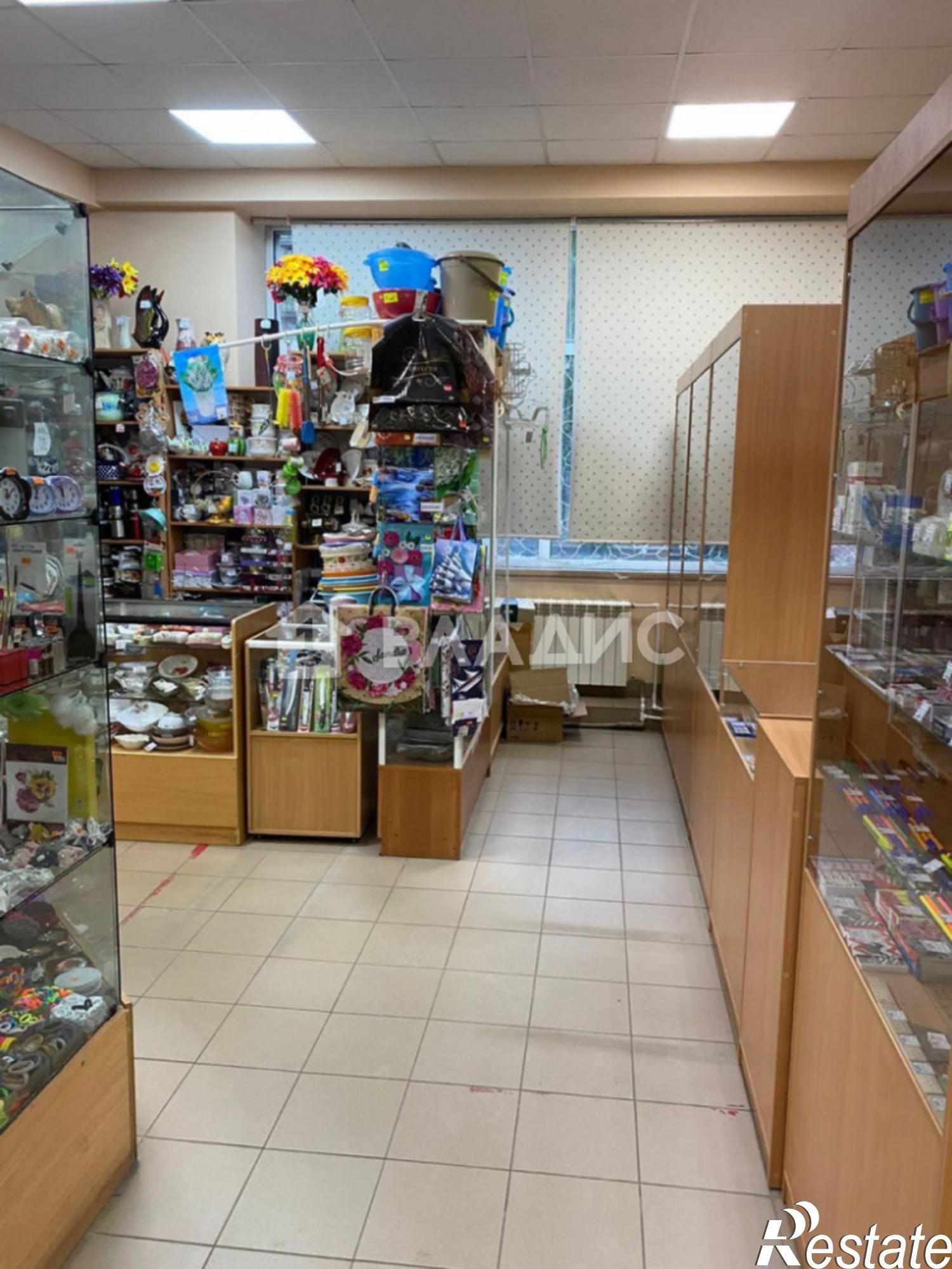 Купить торговое помещение за 20 000 000 рублей на Куйбышева ул, 8