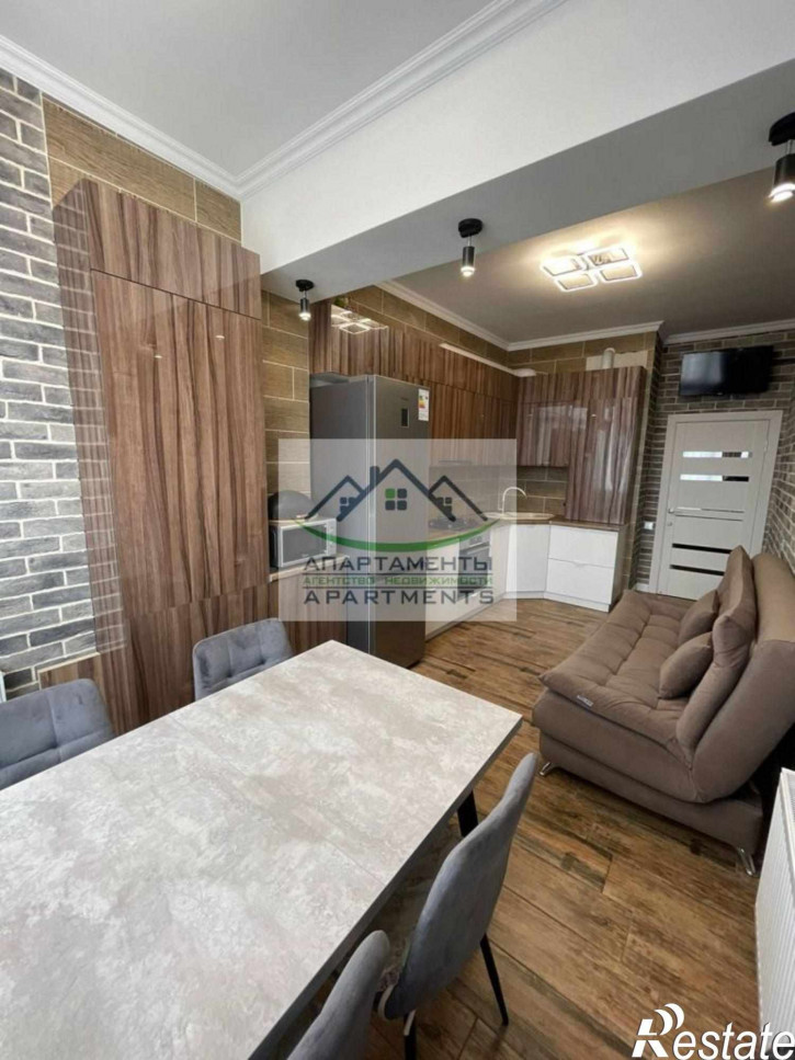 2-комн квартира Пестова ул, 9