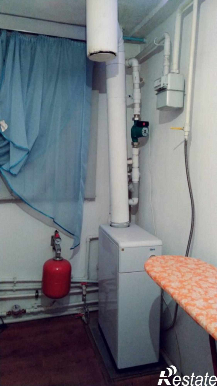 2-комн квартира Половинко ул, 7