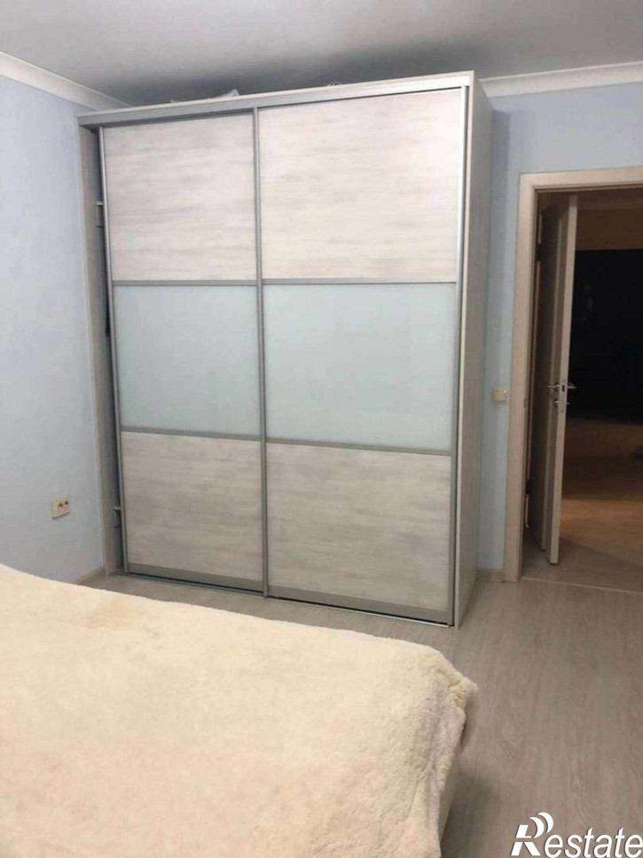 2-комн квартира Гастелло улица, 35