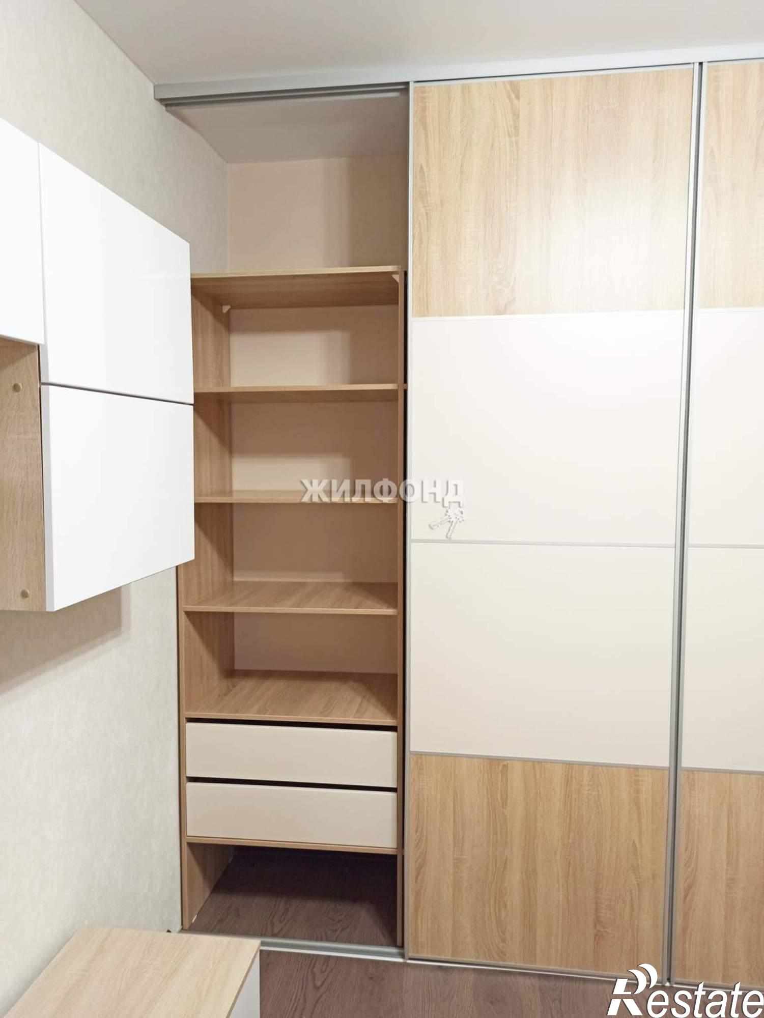 Купить квартиру за 3 450 000 рублей на Петухова улица, д.6/4