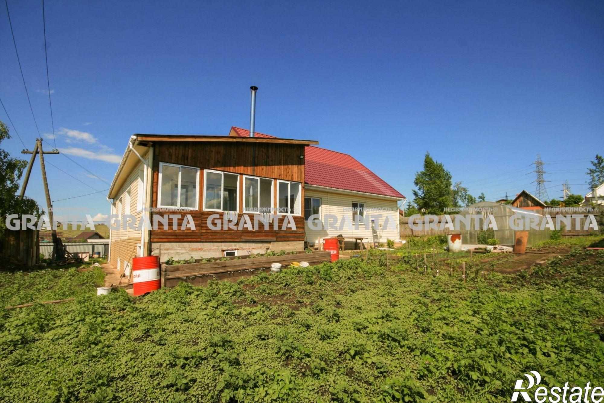 Купить дачу, дом, коттедж за 10 500 000 рублей на ул. Светлая, 26А