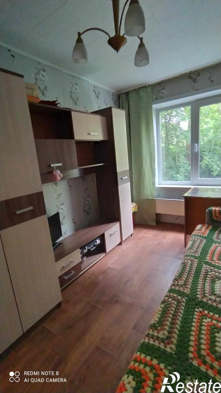 4-комн квартира Доватора, 25