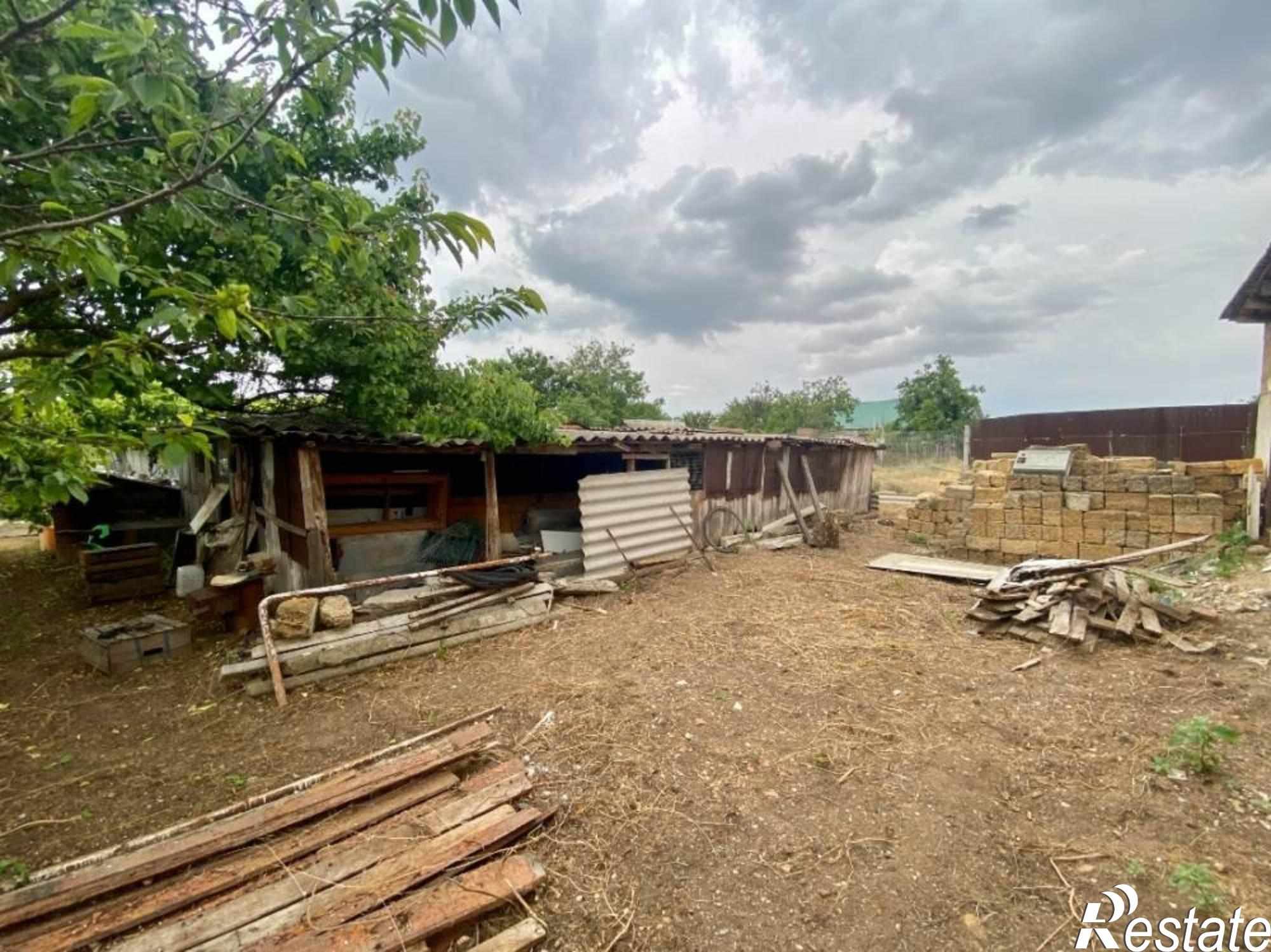 Купить дачу, дом, коттедж за 6 000 000 рублей на Октябрьская ул.
