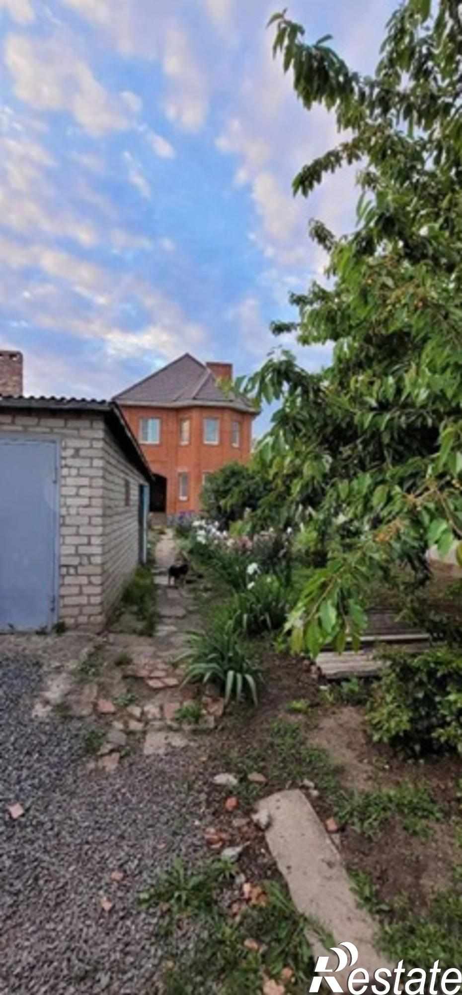 Купить дачу, дом, коттедж за 12 200 000 рублей на К.Либкнехта улица, 789