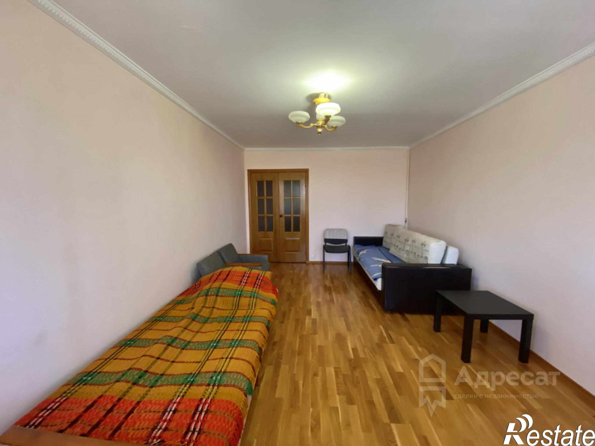 Сдать квартиру за 39 990 рублей на пр-кт. Героев Сталинграда,  д.38