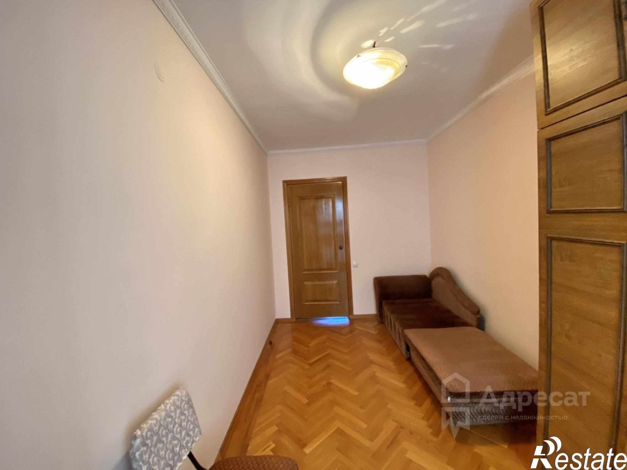 Сдать квартиру за 39 990 рублей на пр-кт. Героев Сталинграда,  д.38