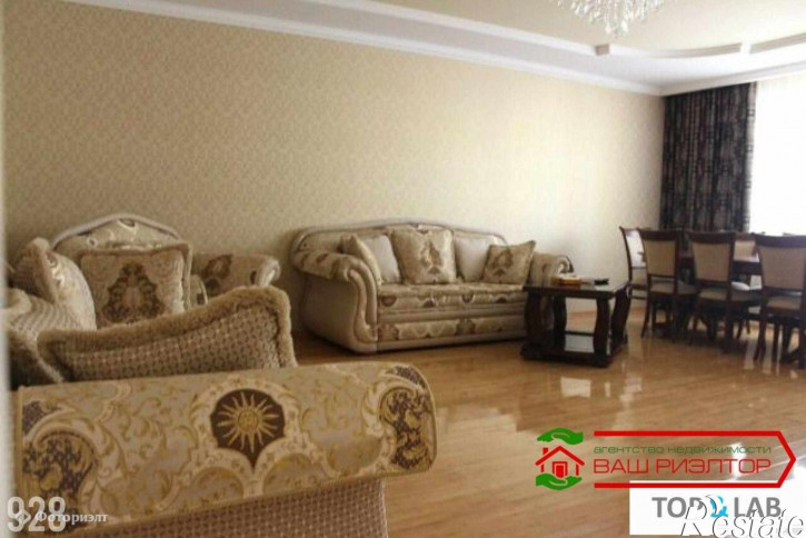 4-комн квартира Гвардейская ул, 13