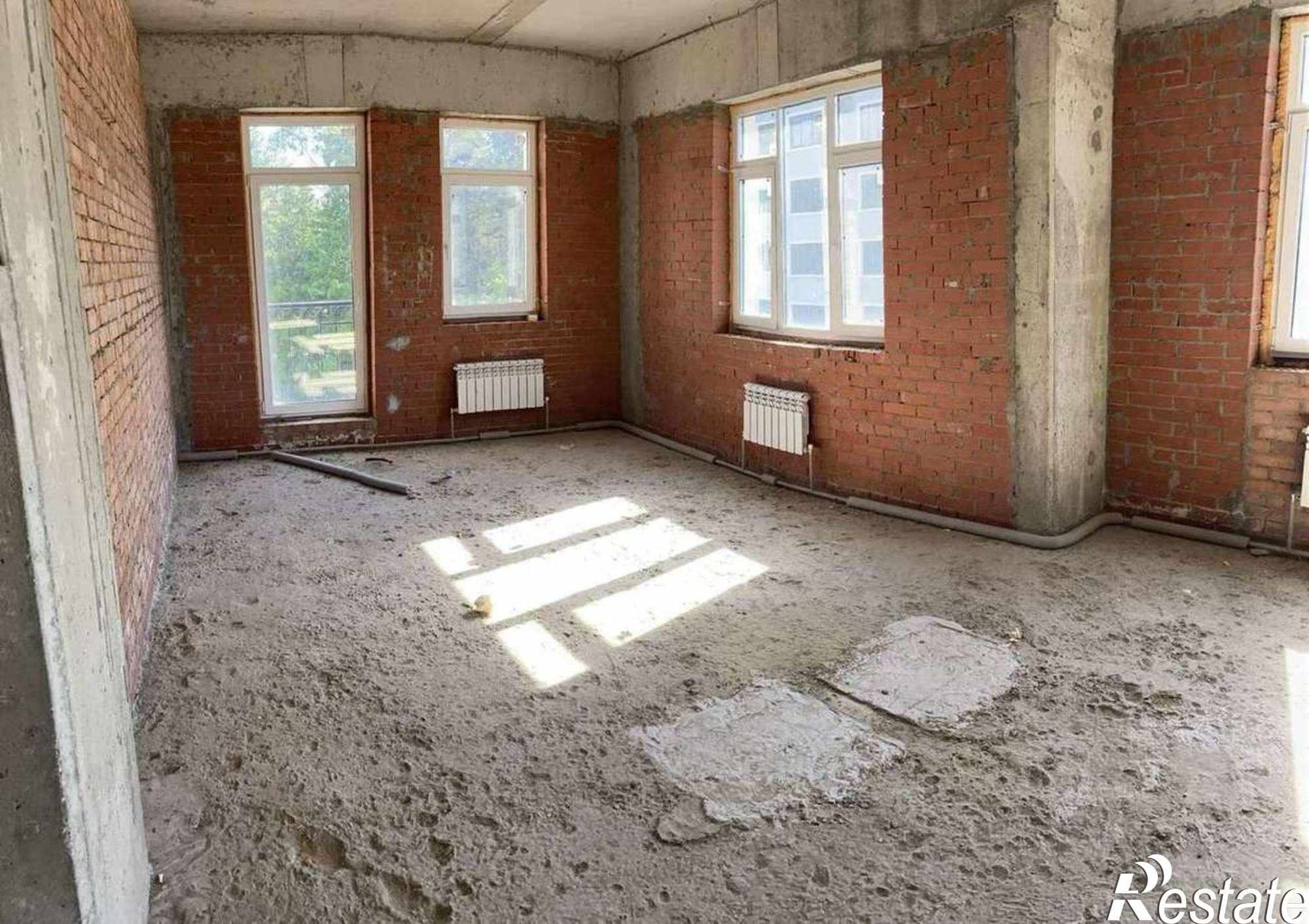 Купить квартиру за 12 500 000 рублей на Баныкина улица, 11б