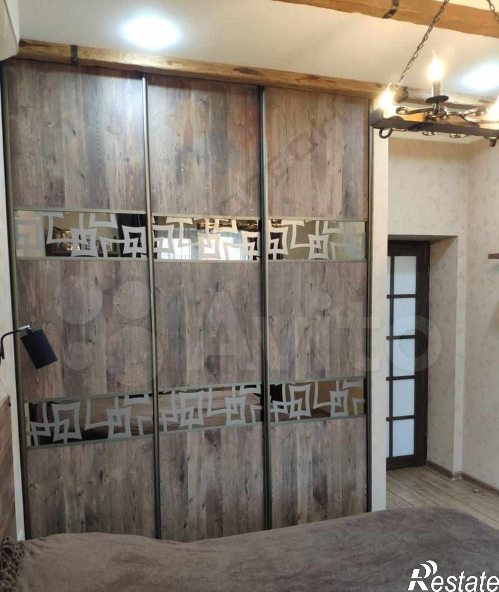 Купить дачу, дом, коттедж за 30 000 000 рублей на Семигорская ул, 31