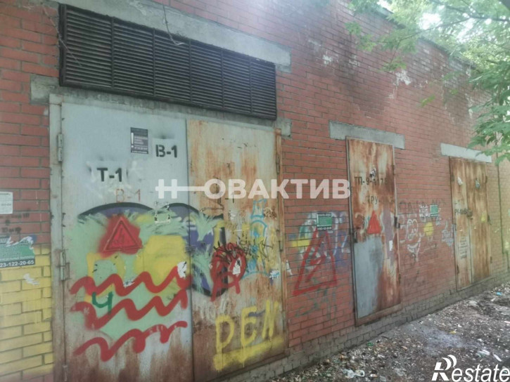Помещение свободного назначения улица Селезнева, 33