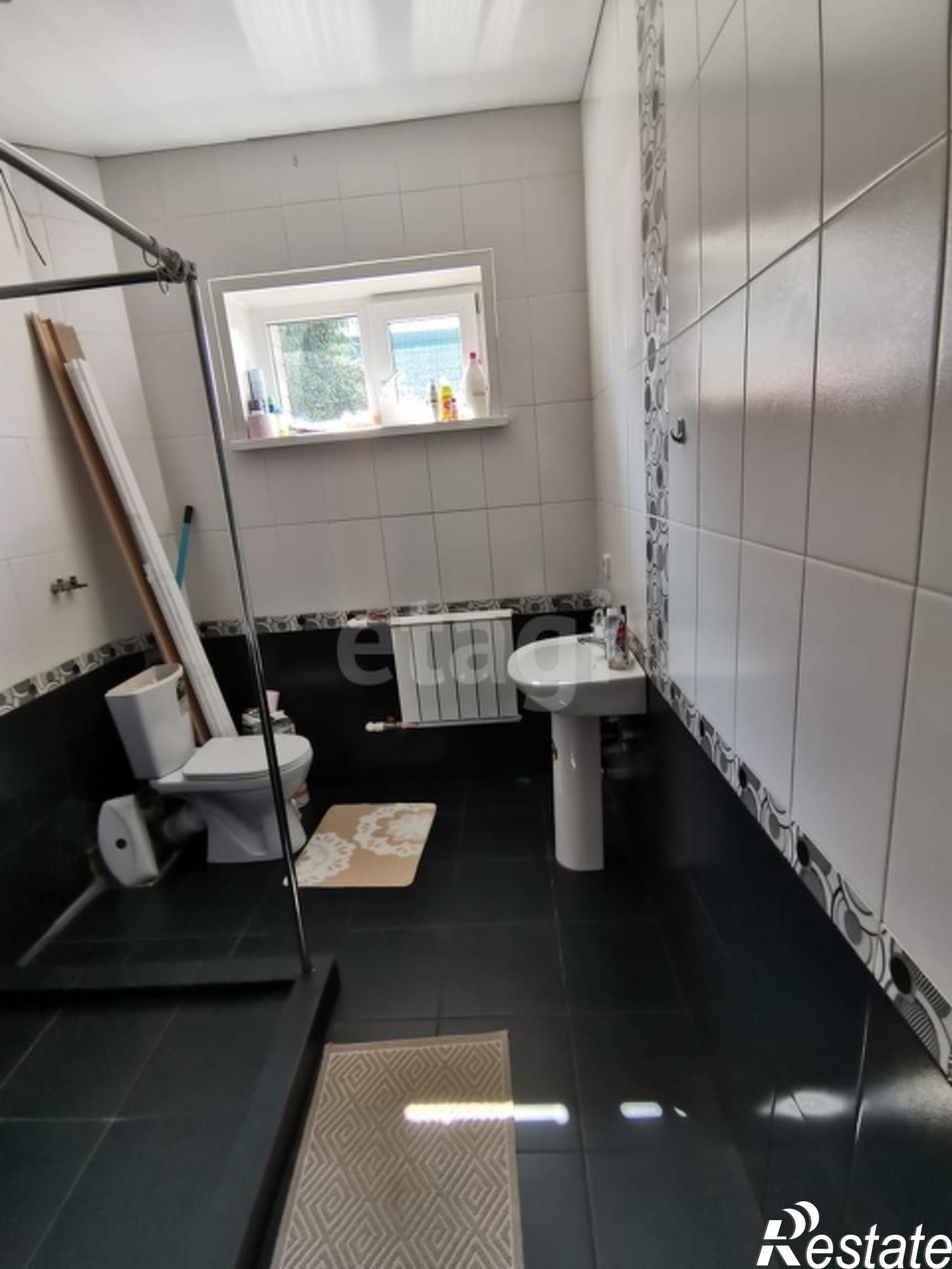 Купить дачу, дом, коттедж за 13 000 000 рублей на Array